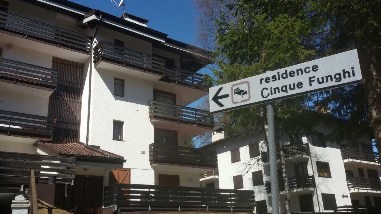 Apartmán Casa Cinque Funghi A Folgarida Exteriér fotografie
